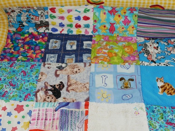 Handmade 48 X 32  Baby Girl Boy Quilt Crib Blanket Yellow Rainbow - Picture 8 of 10